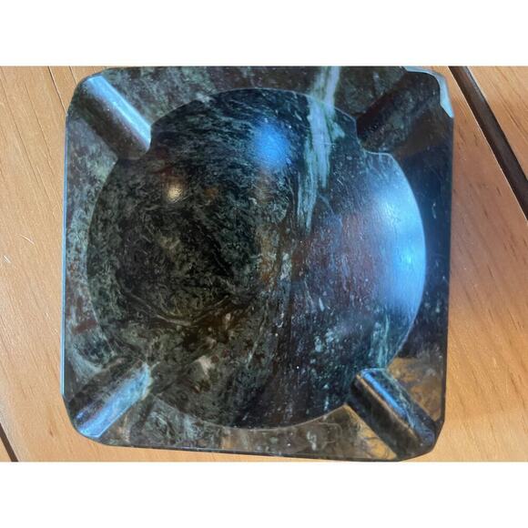 Vintage Green Stone Ashtray. Marbled. Square. Bar Decor. Man cave - Picture 6 of 10
